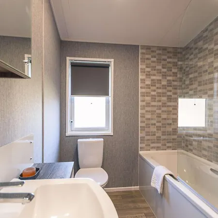 Holiday home Audley With Hot Tub *