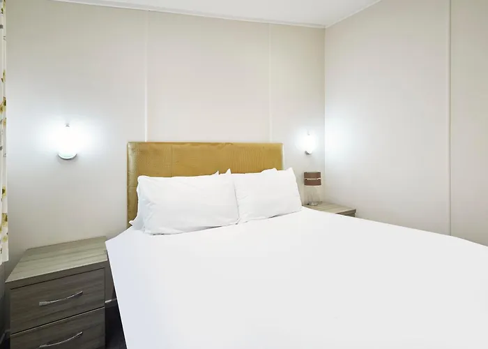 펜션 Audley With Hot Tub *